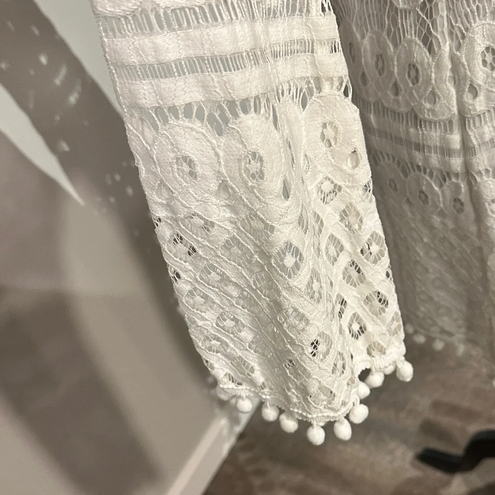 White Lace shift mini Dress with pompom ricrac details size small - Picture 5 of 13